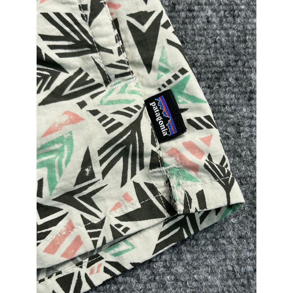 Patagonia Women's Baggies Shorts Size Small Geometric Print Lined Outdoor - Picture 4 of 6